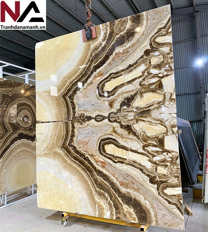 Tranh đ&aacute; Onyx xuy&ecirc;n s&aacute;ng TDXS18