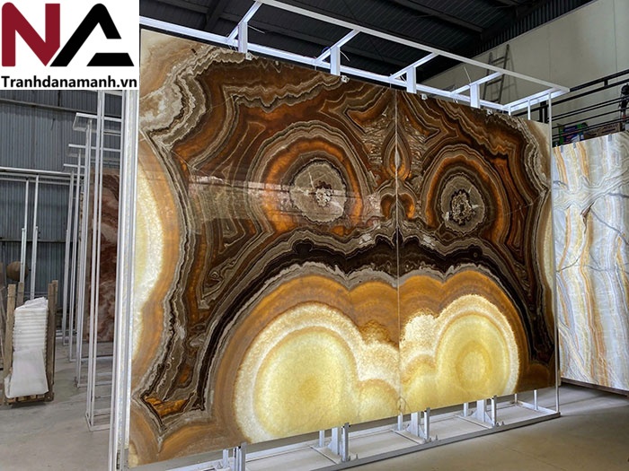 Tranh đ&aacute; Onyx xuy&ecirc;n s&aacute;ng TDXS19