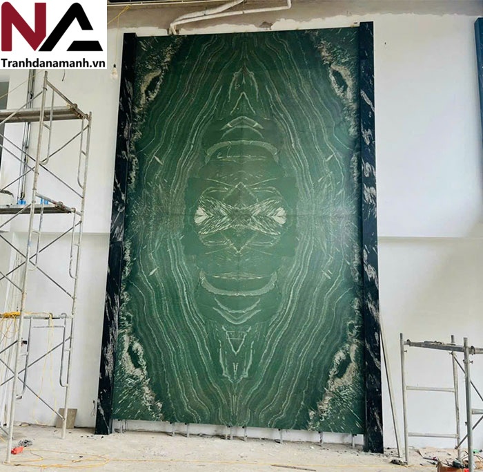 L&iacute; do n&ecirc;n lựa chọn v&aacute;ch th&ocirc;ng tầng bằng đ&aacute; tự nhi&ecirc;n?