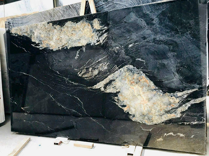 Tranh đá thạch anh đen TDTA16 - 2 tấm đối xứng 4 Tranh đá thạch anh đen TDTA16 - 2 tấm đối xứng