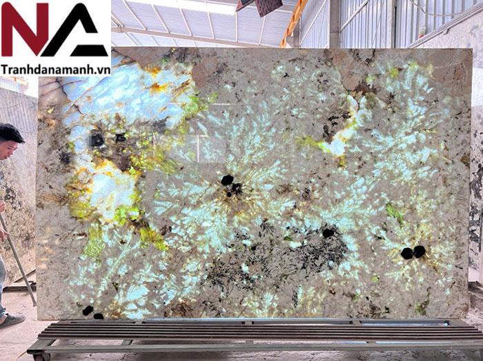 Mẫu đ&aacute; tại kho