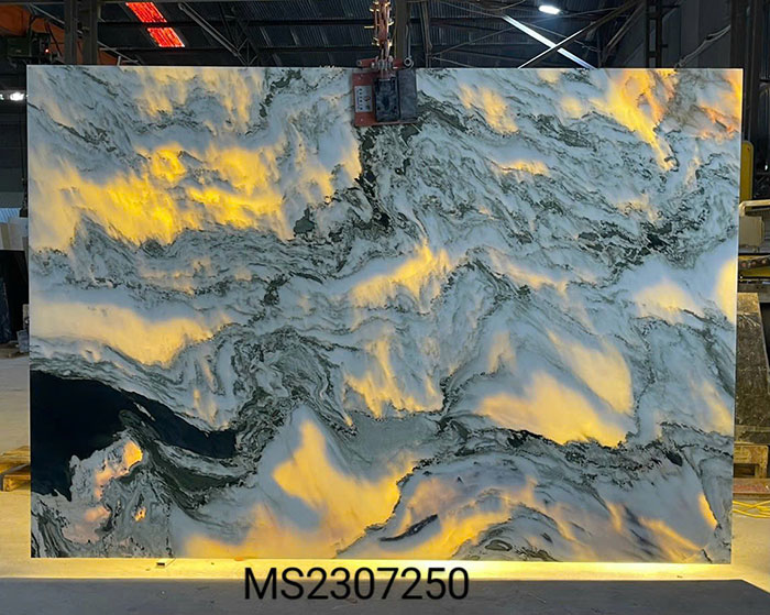 Tranh đá sơn thủy xuyên sáng TDST-STC02 2 Tranh đá sơn thủy xuyên sáng TDST-STC02