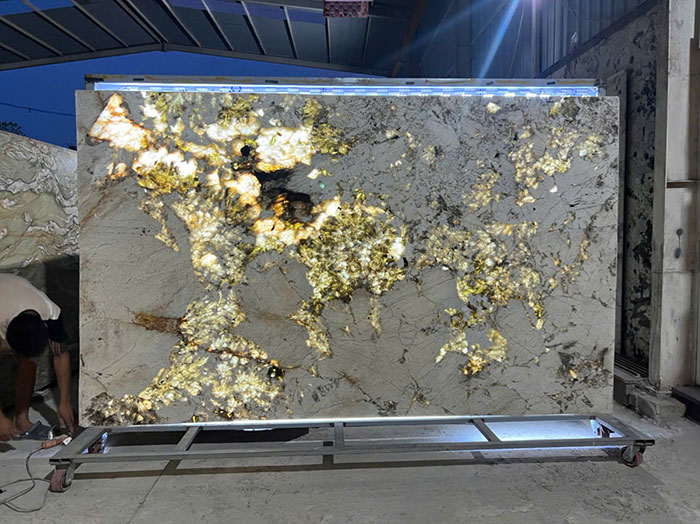 Tranh đá thông tầng xuyên sáng TDTT-TC01