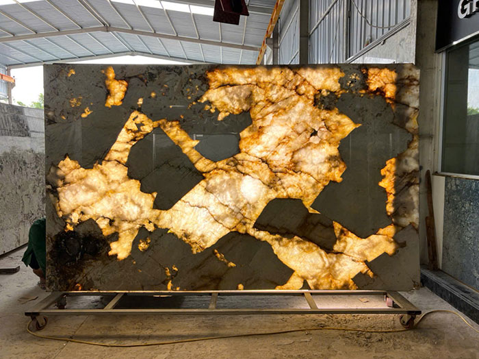 Tranh đá thông tầng xuyên sáng TDTT-TC02